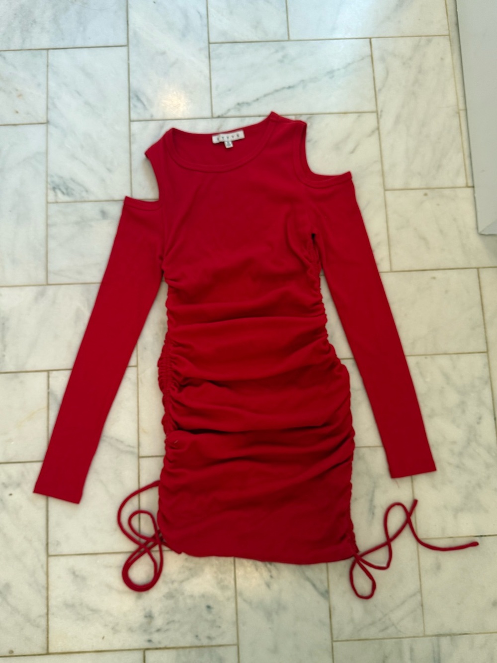 cold-shoulder ruched dress